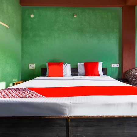 Oyo Flagship Vibes Hotel Nalagarh Ngoại thất bức ảnh