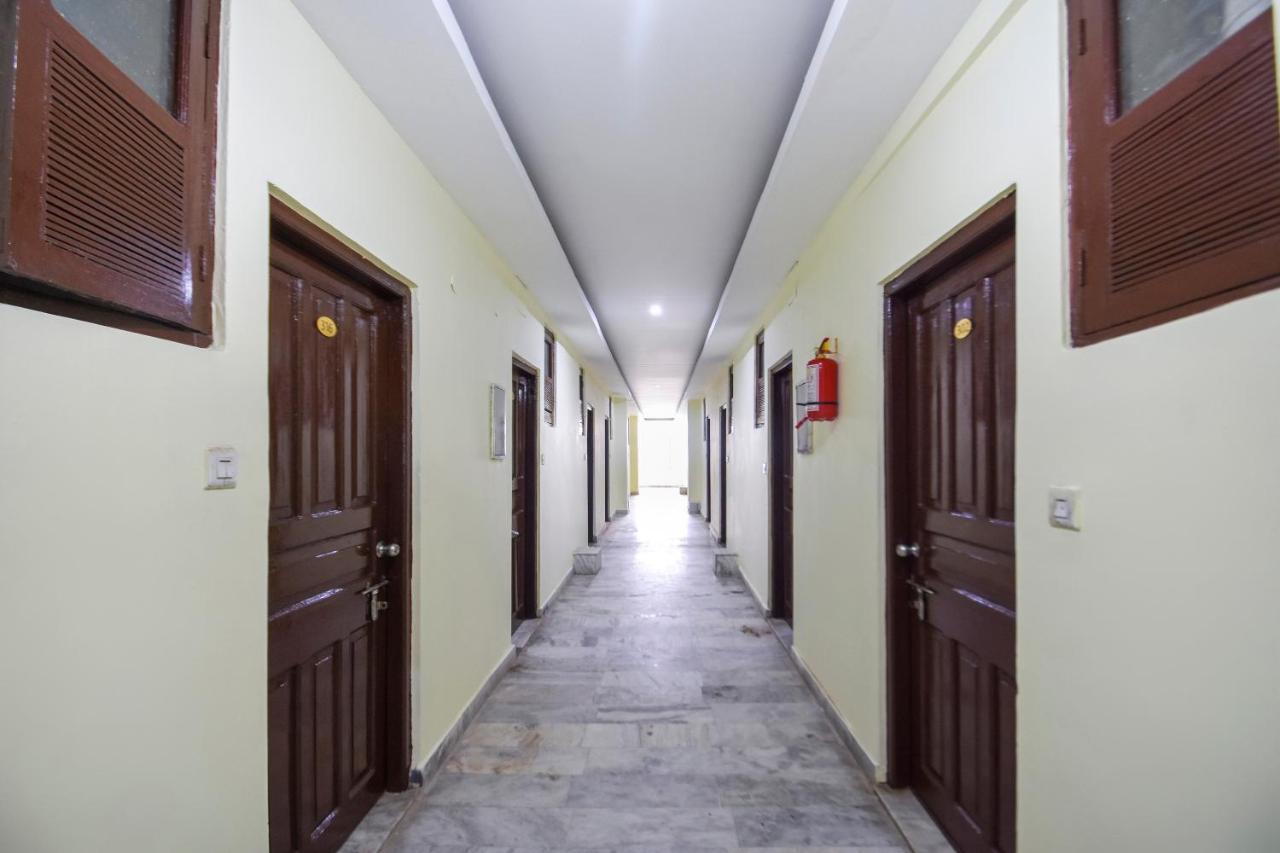 Oyo Flagship Vibes Hotel Nalagarh Ngoại thất bức ảnh