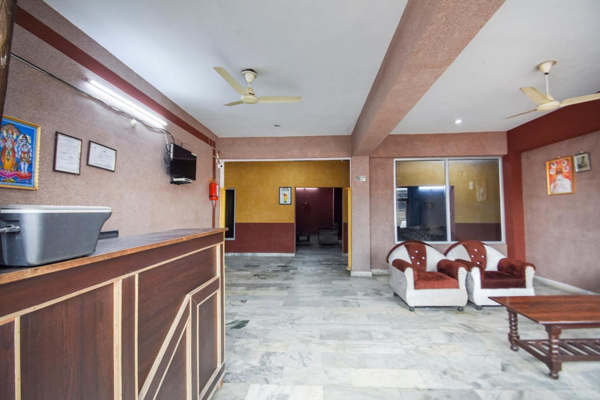 Oyo Flagship Vibes Hotel Nalagarh Ngoại thất bức ảnh