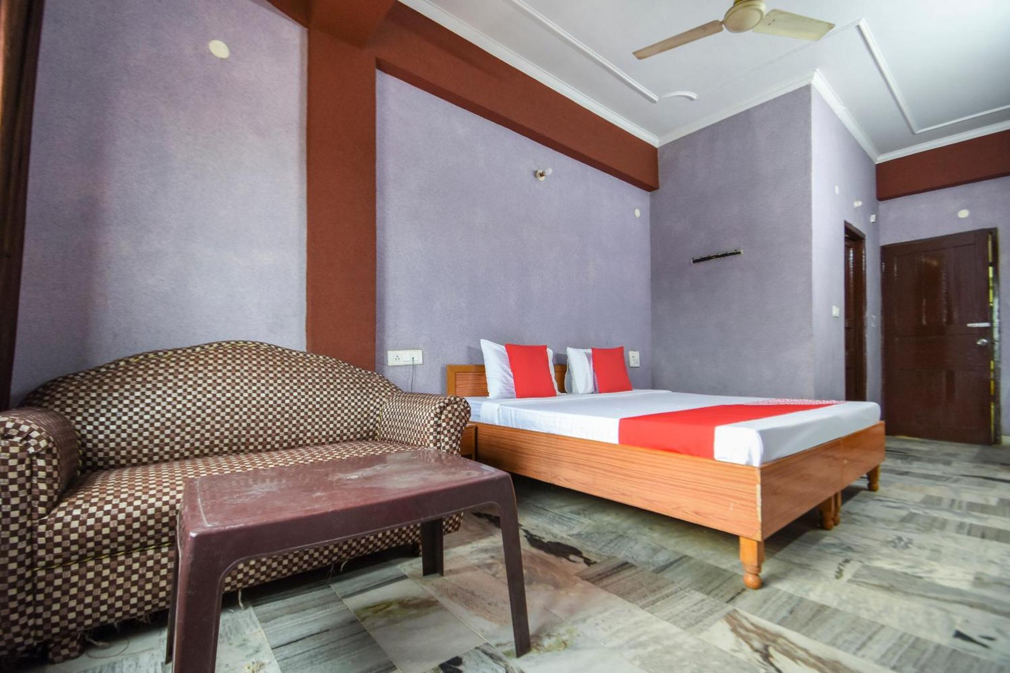 Oyo Flagship Vibes Hotel Nalagarh Ngoại thất bức ảnh