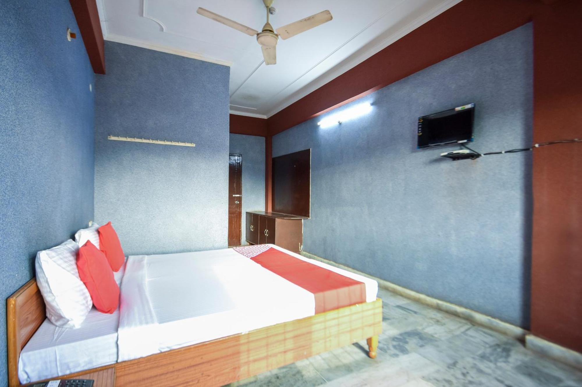 Oyo Flagship Vibes Hotel Nalagarh Ngoại thất bức ảnh